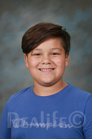 9561