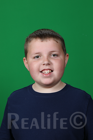 22960032